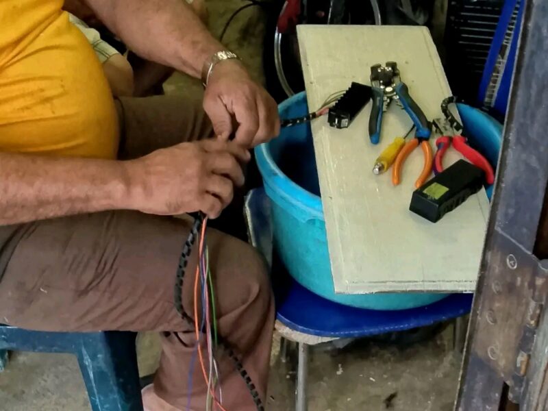 RHS ELECTRISISTA CARROS Y MOTOS